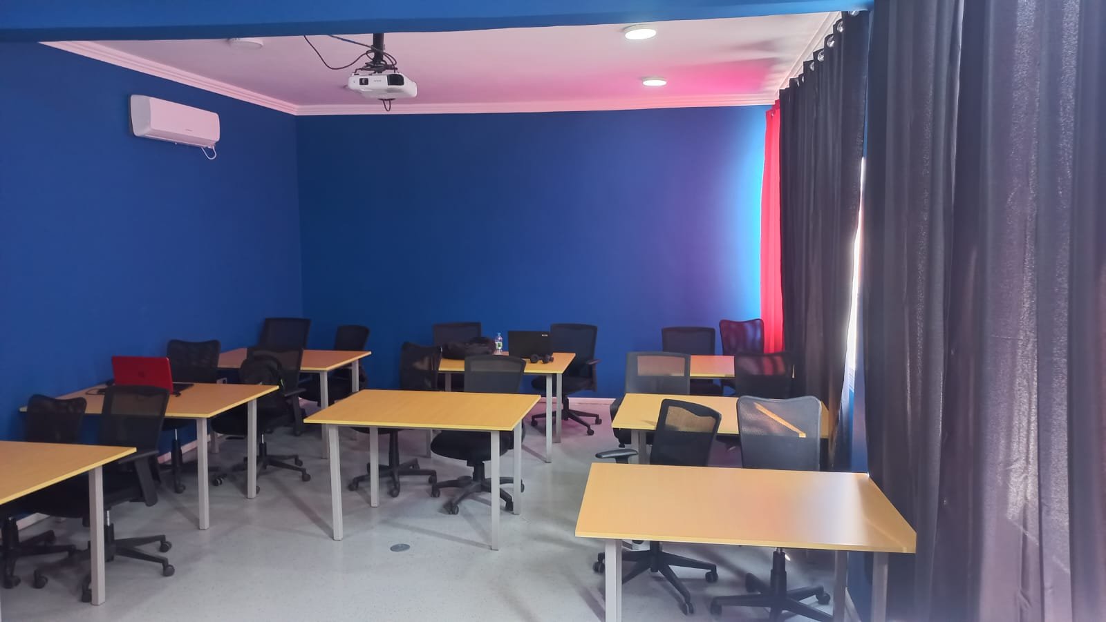 Academia GISETECH